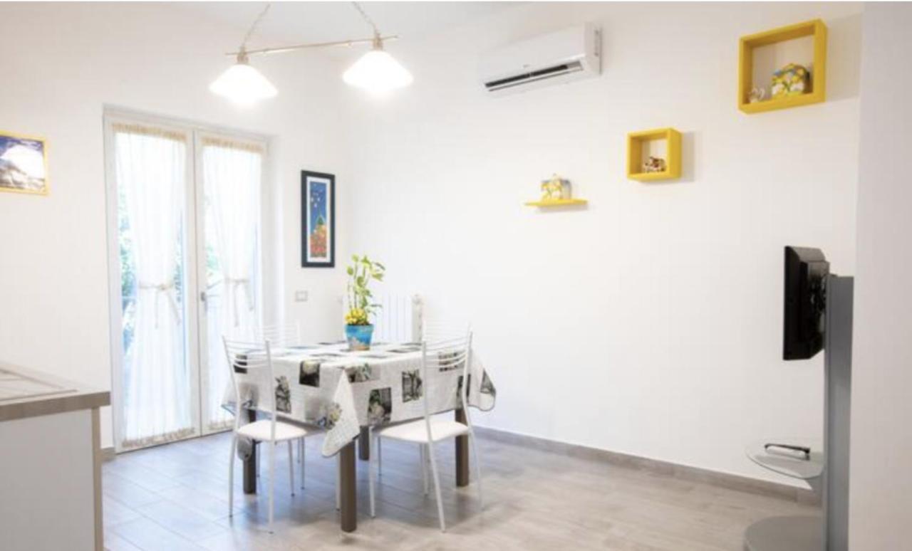 La Razza Home&Restaurant Gragnano Bagian luar foto