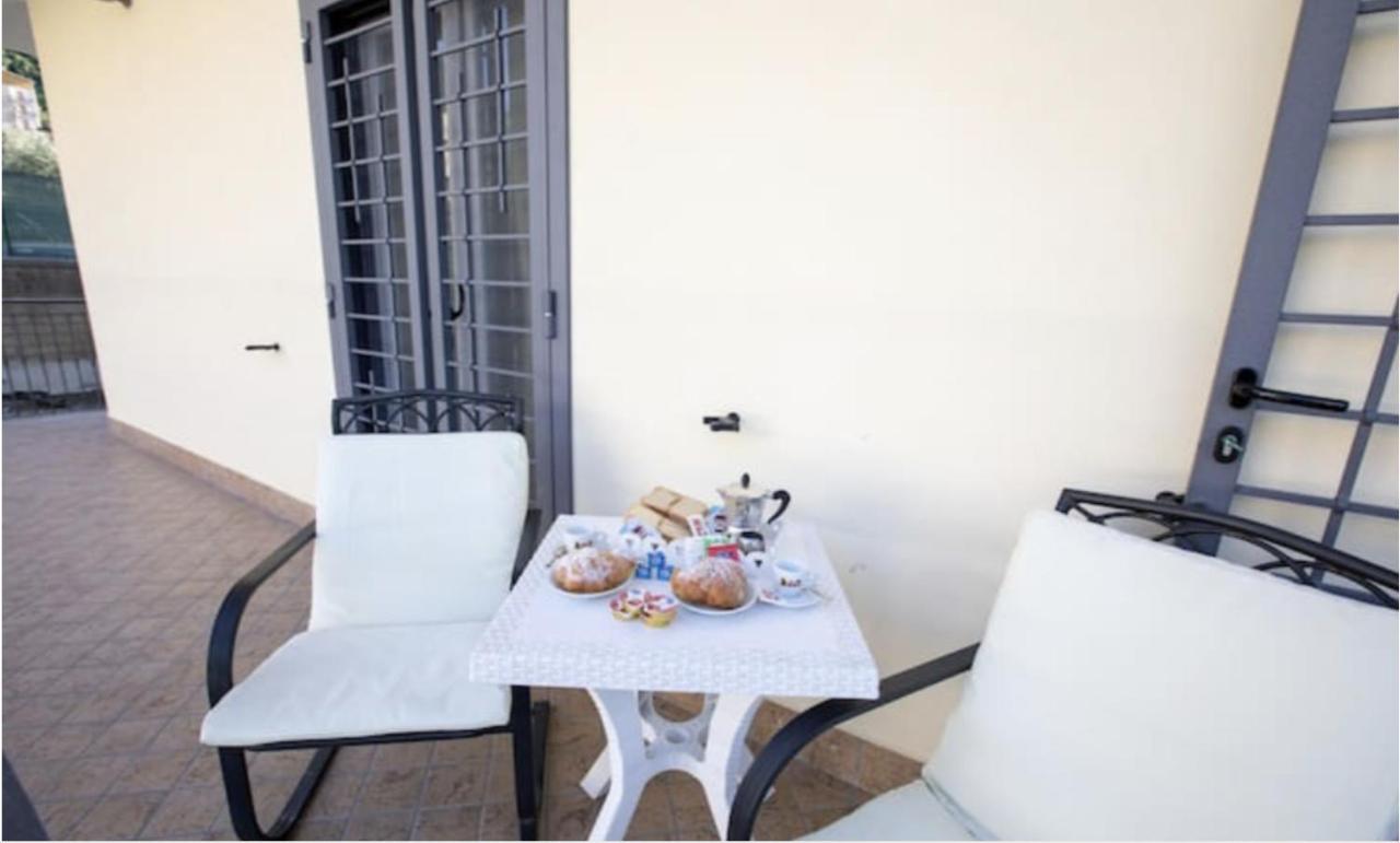 La Razza Home&Restaurant Gragnano Bagian luar foto